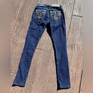Women’s Rock Revival Nicci skinny jeans size 24 mid rise